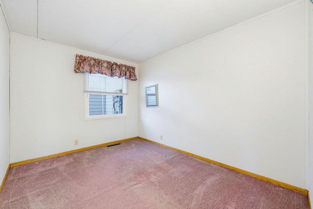 W160N9756 Colonial DRIVE, Germantown, WI 53022