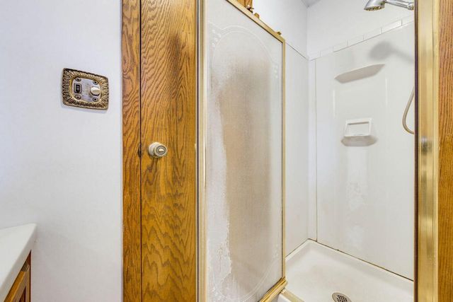 W160N9756 Colonial DRIVE, Germantown, WI 53022