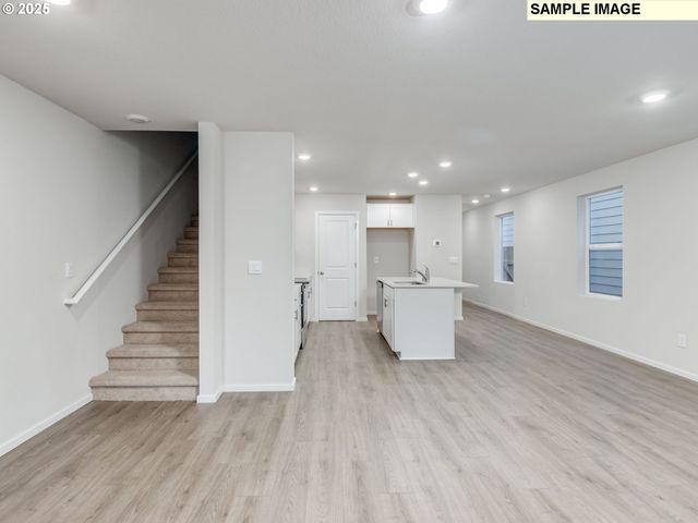 17745 Se QUARRY Dr, Vancouver, WA 98683