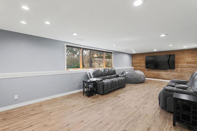 12507 W Rolling Hills Street, Wichita, KS 67235