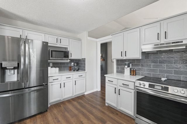 12507 W Rolling Hills Street, Wichita, KS 67235