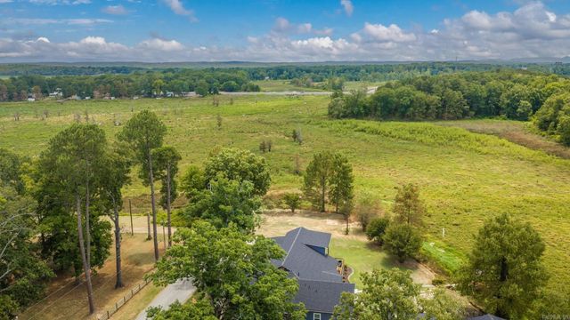 67 E Ridge Road, Mayflower, AR 72106