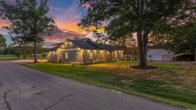 67 E Ridge Road, Mayflower, AR 72106
