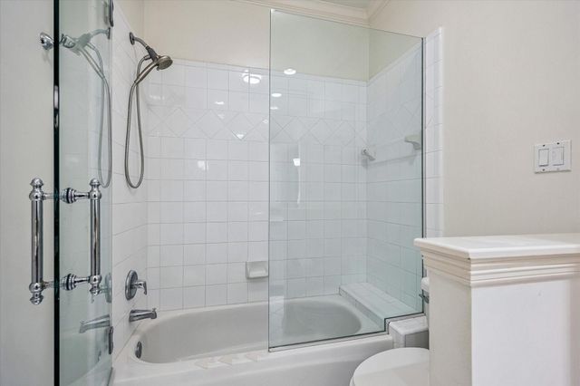 5732 Longmont Lane, Houston, TX 77057