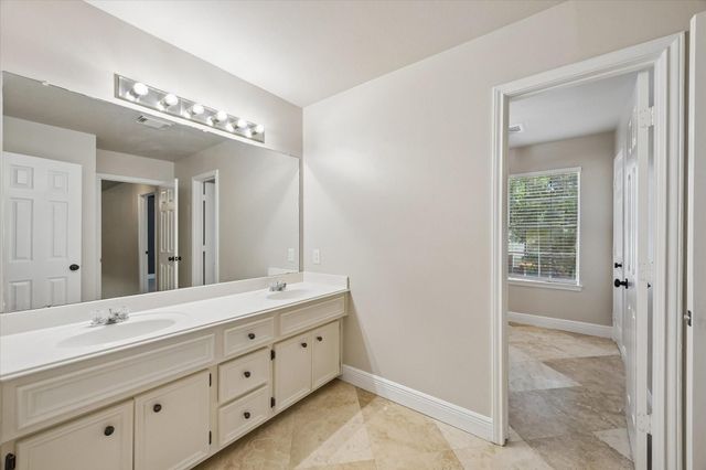 2209 Summer Reef Drive, League City, TX 77573