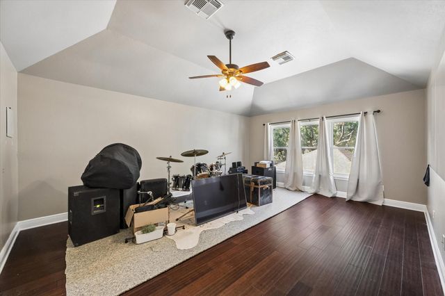 2209 Summer Reef Drive, League City, TX 77573