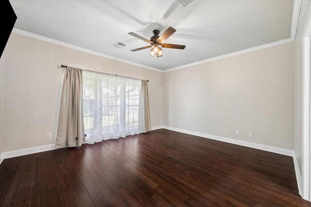 2209 Summer Reef Drive, League City, TX 77573