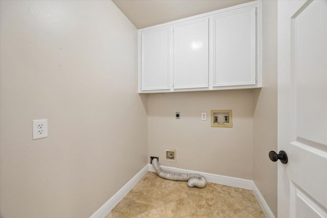 2209 Summer Reef Drive, League City, TX 77573