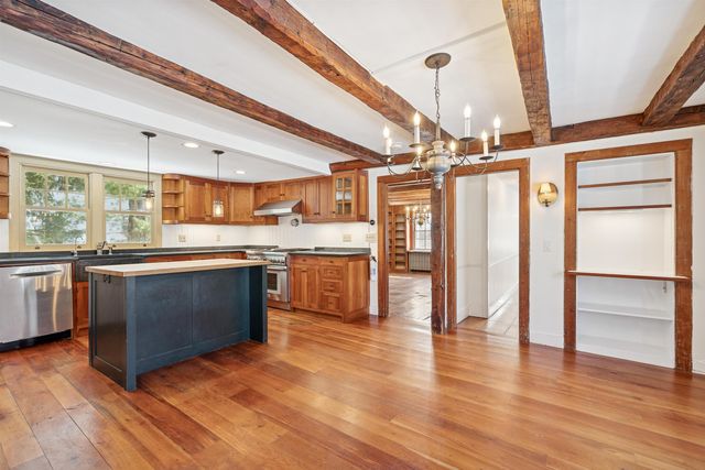 18 Elm Street, Norwich, VT 05055