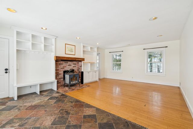 18 Elm Street, Norwich, VT 05055