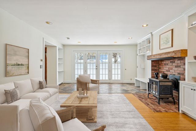 18 Elm Street, Norwich, VT 05055