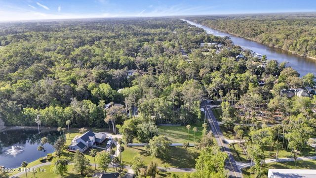 142 ROSCOE Boulevard N, Palm Valley, FL 32082