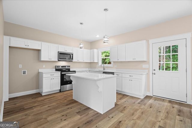 3110 Old Morris Road, Rocky Face, GA 30740