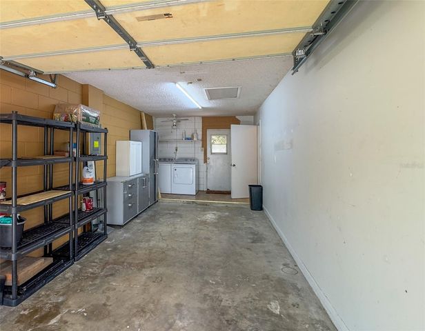1049 BIRCH BOULEVARD, Tavares, FL 32778
