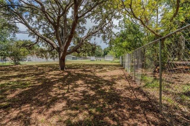 1049 BIRCH BOULEVARD, Tavares, FL 32778