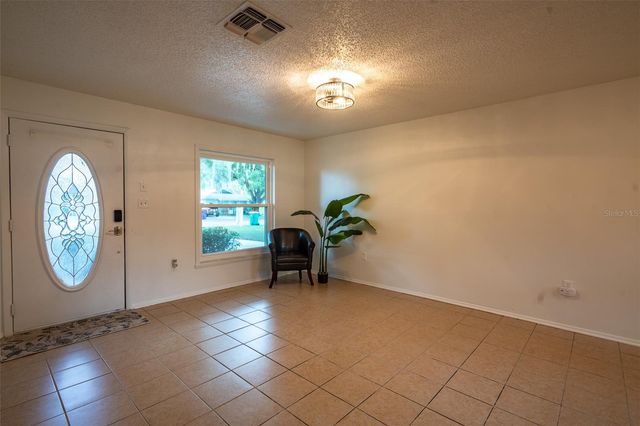 1049 BIRCH BOULEVARD, Tavares, FL 32778