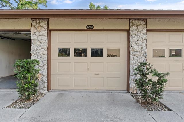 5753 AVISTA DRIVE, Sarasota, FL 34243