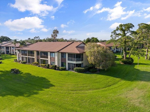 5753 AVISTA DRIVE, Sarasota, FL 34243