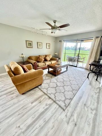 5753 AVISTA DRIVE, Sarasota, FL 34243