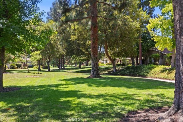 82 Calle Aragon S, Laguna Woods, CA 92637