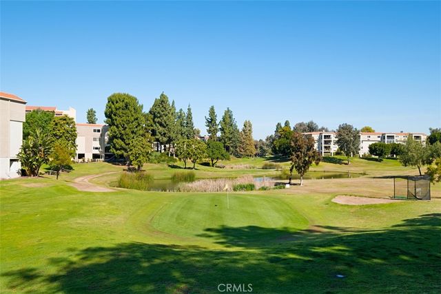 82 Calle Aragon S, Laguna Woods, CA 92637