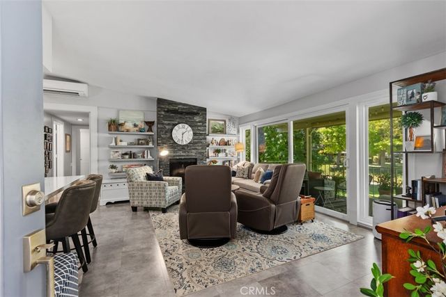 82 Calle Aragon S, Laguna Woods, CA 92637