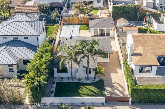 4021 Beethoven, Los Angeles, CA 90066