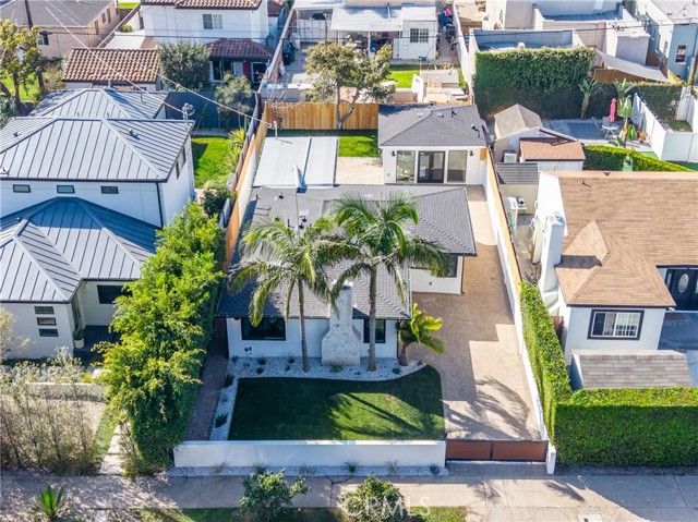 4021 Beethoven, Los Angeles, CA 90066