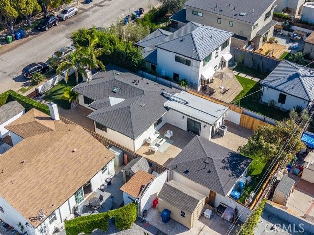 4021 Beethoven, Los Angeles, CA 90066