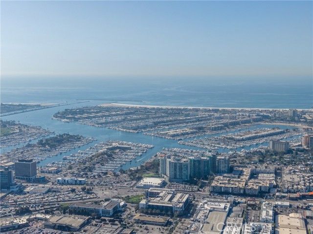 4021 Beethoven, Los Angeles, CA 90066