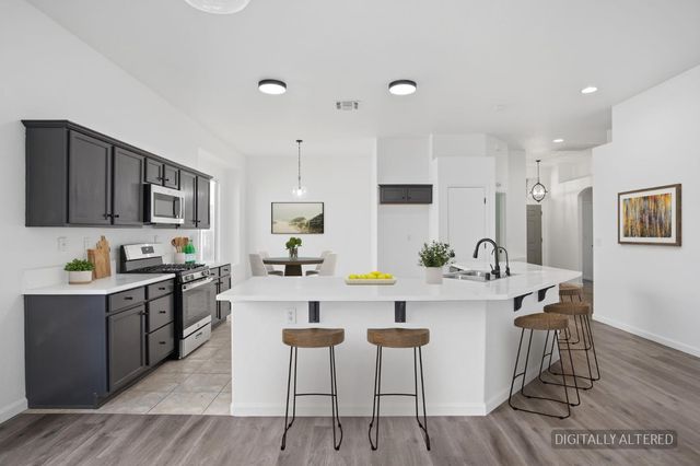 712 Ashlynn Way, Stockton, CA 95206