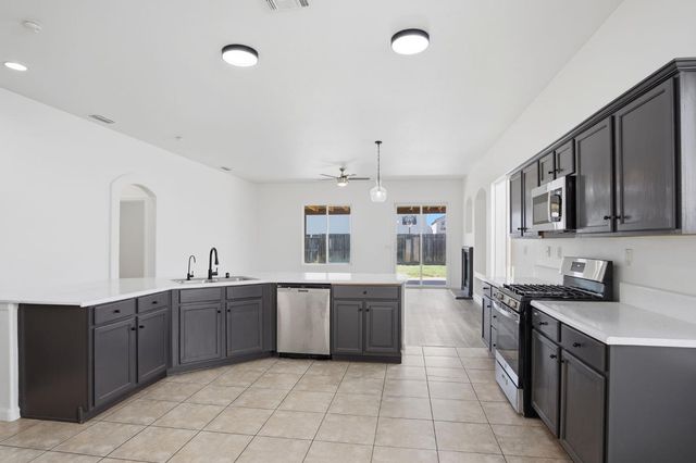 712 Ashlynn Way, Stockton, CA 95206