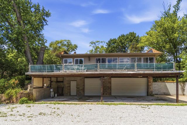 W207S8286 Hillendale DRIVE, Muskego, WI 53150