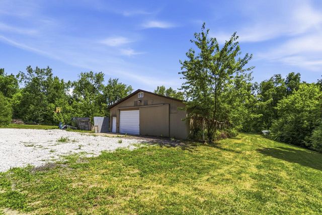 W207S8286 Hillendale DRIVE, Muskego, WI 53150