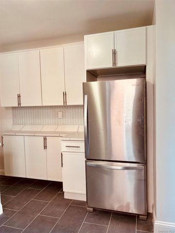 1300 Midland Avenue A-65, Yonkers, NY 10704