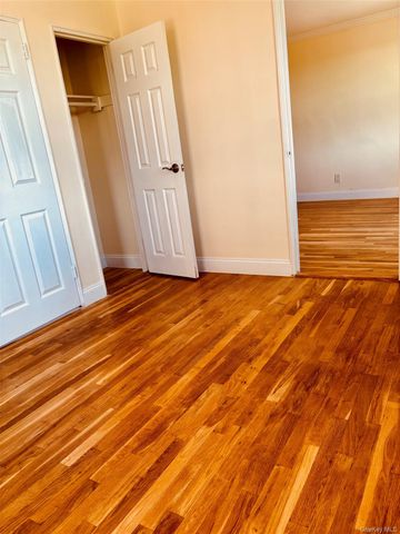 1300 Midland Avenue A-65, Yonkers, NY 10704