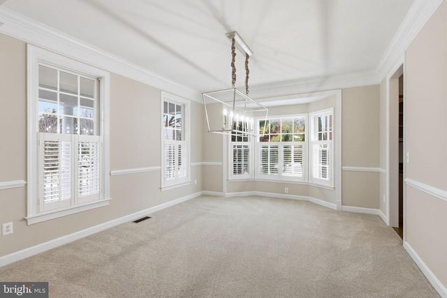 6417 MORVEN PARK LN, Gainesville, VA 20155