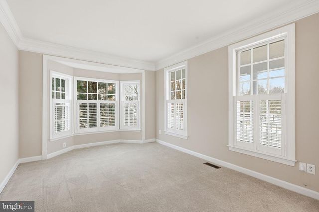 6417 MORVEN PARK LN, Gainesville, VA 20155