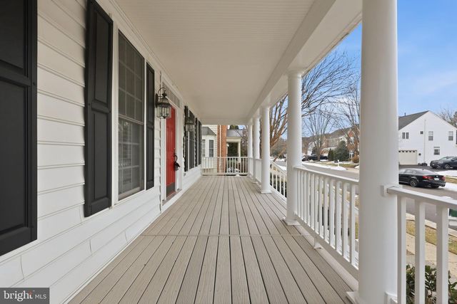 6417 MORVEN PARK LN, Gainesville, VA 20155