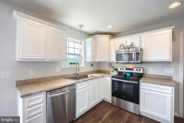 220 W CREST VIEW LN, Gettysburg, PA 17325