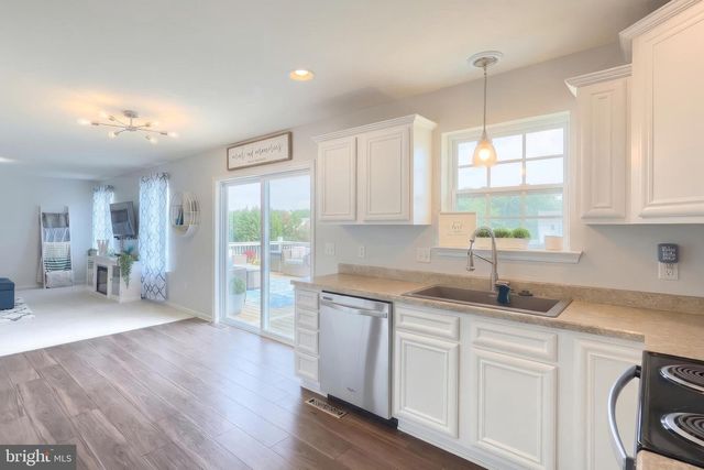 220 W CREST VIEW LN, Gettysburg, PA 17325