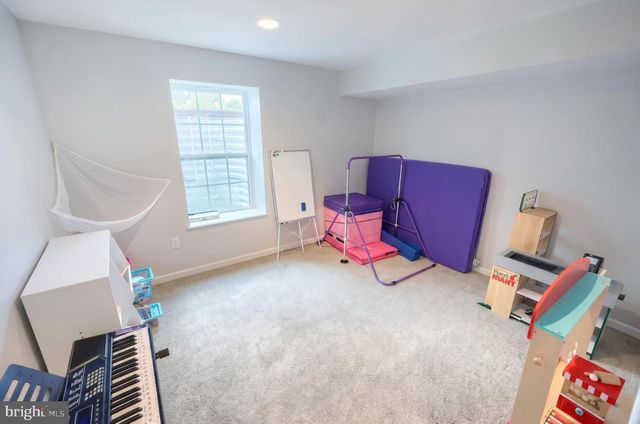 220 W CREST VIEW LN, Gettysburg, PA 17325