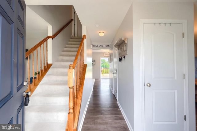 220 W CREST VIEW LN, Gettysburg, PA 17325