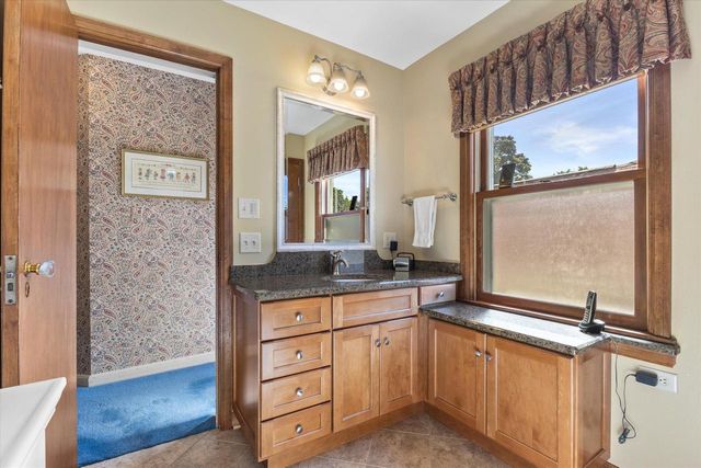 2829 S 46th STREET, Milwaukee, WI 53219