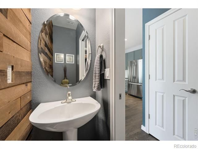 405 Raymond Court, Lyons, CO 80540