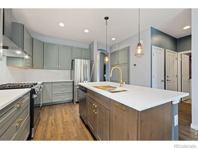 405 Raymond Court, Lyons, CO 80540