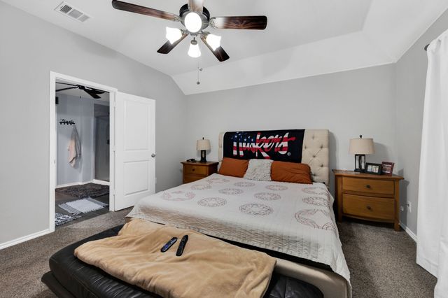 1200 Fairbanks Drive, Ennis, TX 75119