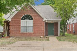 1628 JOY BLVD, Horn Lake, MS 38637