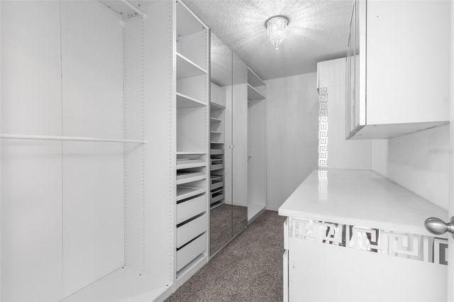 19270 FALLGLO DRIVE, Orlando, FL 32827