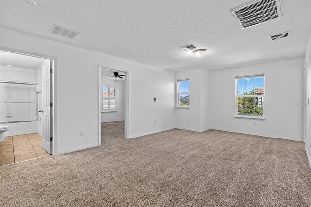 19270 FALLGLO DRIVE, Orlando, FL 32827